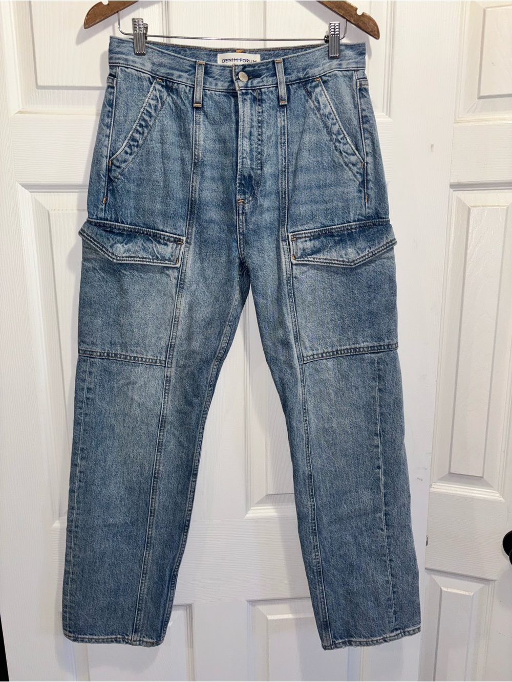 Aritzia Denim Forum The 90’s Lo Rise Cargo Slim Jeans Utility Denim Pants Sz 28